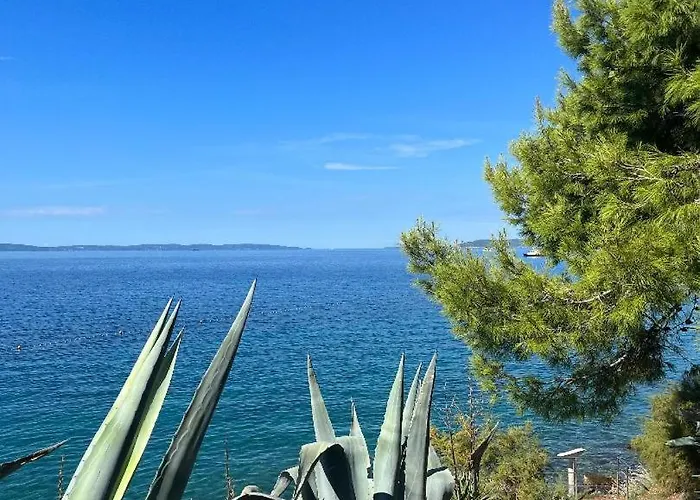 Adriatic Апартаменти *